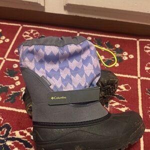 Columbia
Powderbug Plus II Print Boot - Girls size 3 Youth Snow Boots